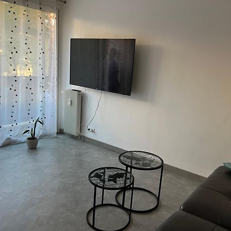 מונפלייה Chambre Avec Salle D'Eau Privee Dans Appartement Partage 200 M Du Tram מראה חיצוני תמונה